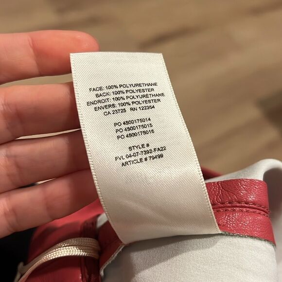 Wilfred • Aritzia Patio rosy red faux leather mini skirt - Picture 8 of 8